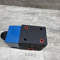 Vanne de contrôle directionnel hydraulique Eaton Vickers DG4S4-016A-B-60 V-879157