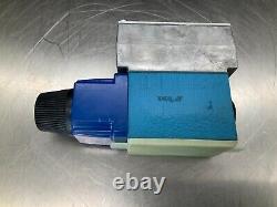 Vanne de contrôle directionnel hydraulique Vickers DG4V-3-6B-M-W-B-40