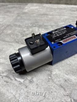 Vanne de contrôle directionnelle / proportionnelle hydraulique Rexroth Bosch R900953729, neuve