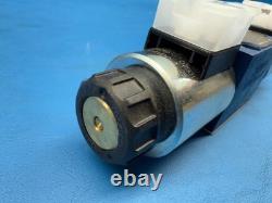 Vanne de direction à tiroir hydraulique industriel Rexroth R978017763