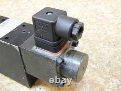 Vanne directionnelle hydraulique BIERI WV700-6-4/3-U-107-P à 3 positions 107 VDC