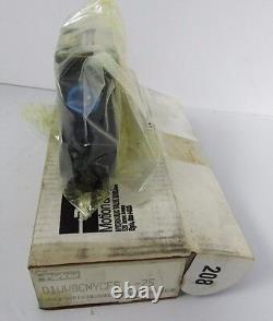Vanne directionnelle hydraulique Parker D1VW 8C NYC F 5 -75 3 positions 120VAC neuve