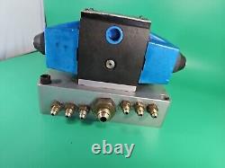 Vanne directionnelle hydraulique Vickers D05 120v à double solénoïde