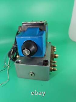Vanne directionnelle hydraulique Vickers D05 120v à double solénoïde