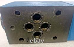 Vanne directionnelle hydraulique Vickers DG4V 3 2A H M U1 EK6 60 EN38