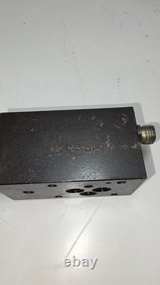 Vanne directionnelle hydraulique manuelle HAWE avec bloc de sous-plaque et levier à main