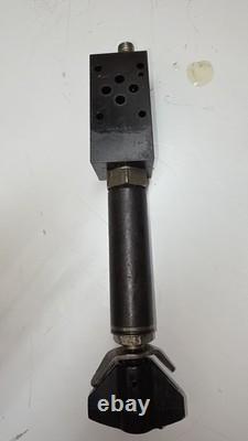 Vanne directionnelle hydraulique manuelle HAWE avec bloc de sous-plaque et levier à main