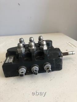 Vanne hydraulique mécanique Dukes Fluid Power 1130 TM 1637 AA de contrôle directionnel