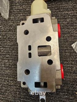 Vanne sectionnelle de contrôle directionnel hydraulique PARKER 3489102010