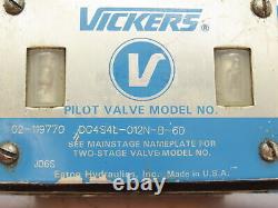 Vickers DG4S4L-012N-B-60 Valve de commande directionnelle hydraulique à solénoïde 110/120V