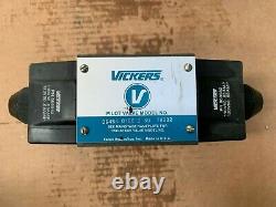 Vickers Eaton Dg4s4-016c-b-60 879159 Valve Hydraulique Pilote Directionnelle Nouveau